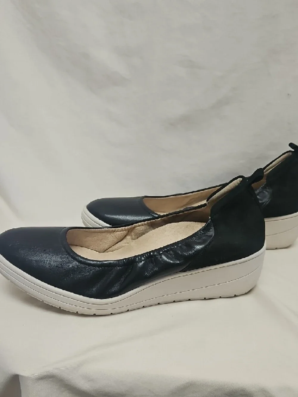 Vionic Jacey Black Leather Slip On Wedge Shoes Comfort Orthotic Size 11